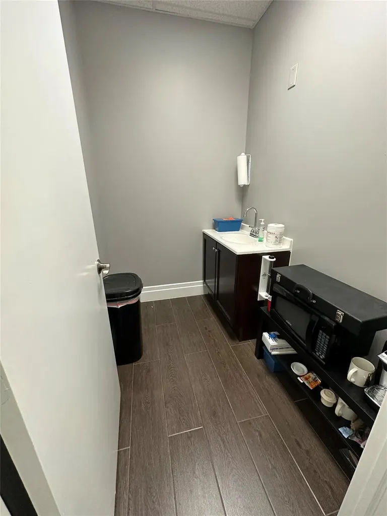 7451 Wiles Road Coral Springs FL 33067