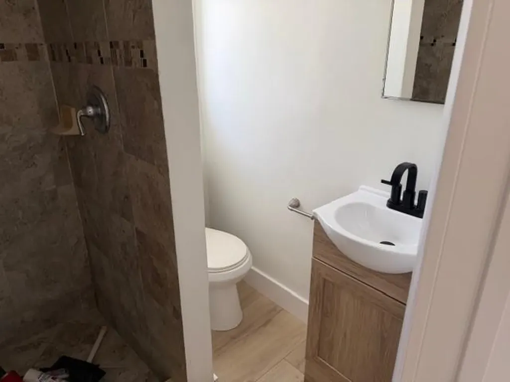 141 SE 7th Avenue Boynton Beach FL 33435