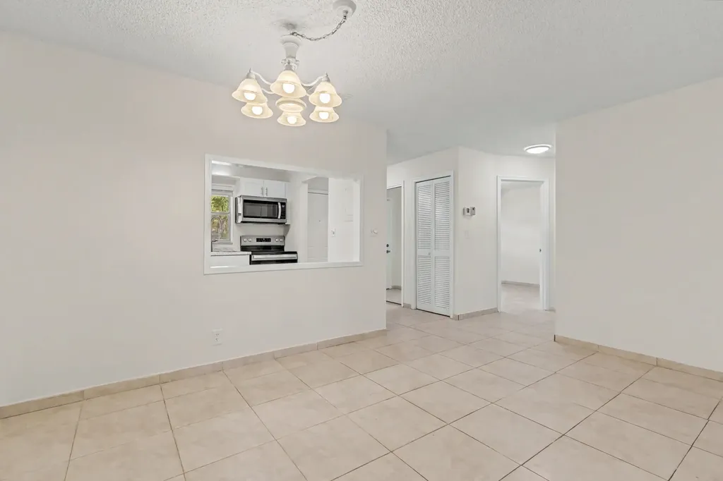 437 SW Natura Avenue Deerfield Beach FL 33441