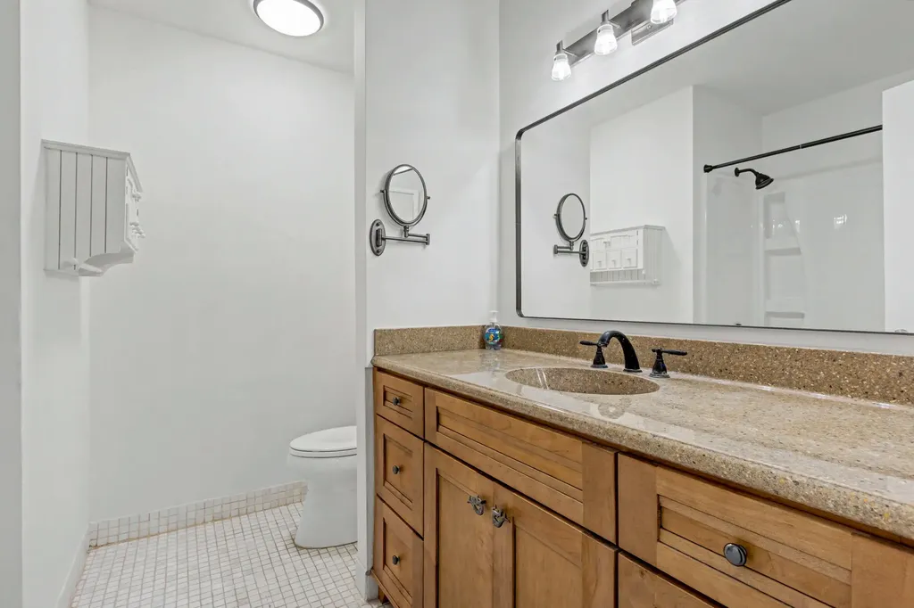437 SW Natura Avenue Deerfield Beach FL 33441