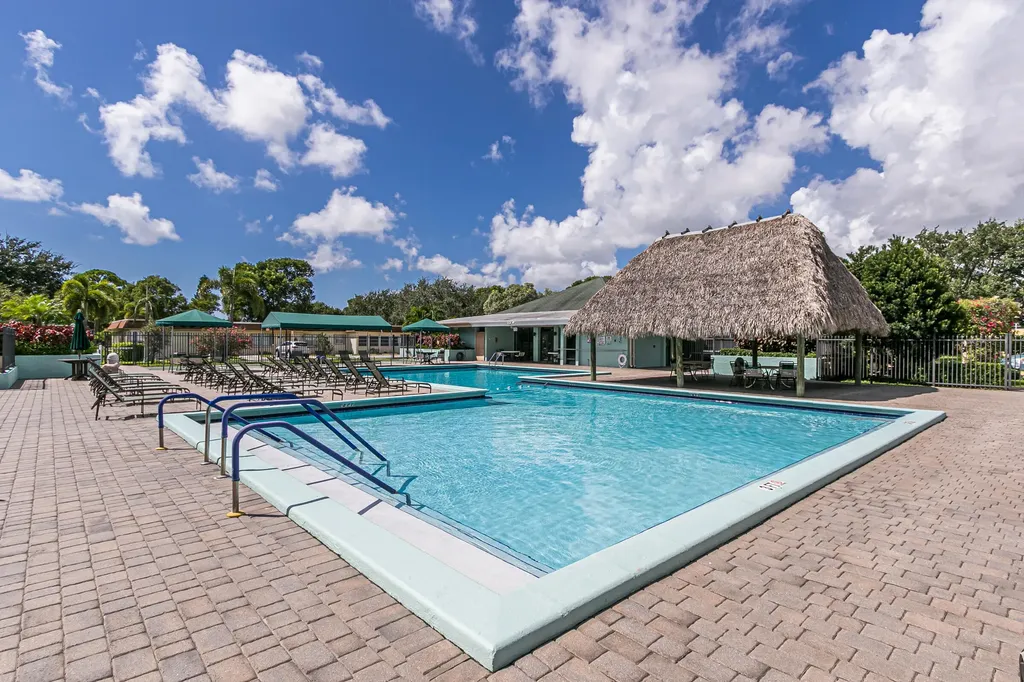 437 SW Natura Avenue Deerfield Beach FL 33441
