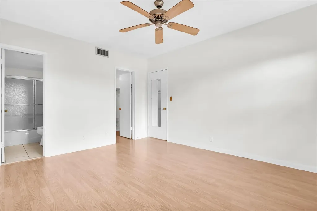 1951 NE 39th Street Lighthouse Point FL 33064