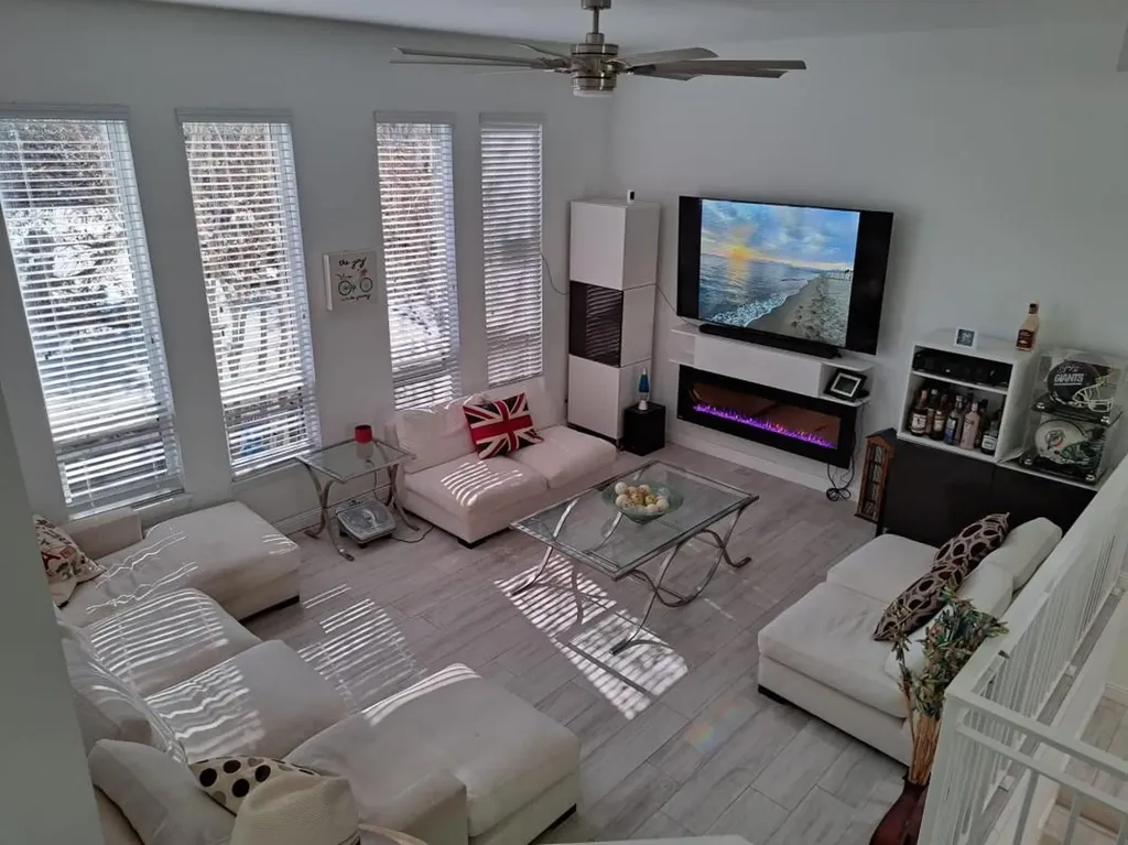 711 SE 16th Court Fort Lauderdale FL 33316