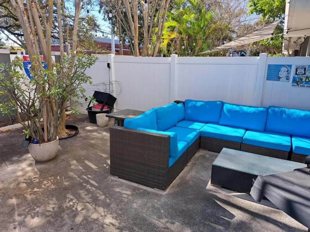 711 SE 16th Court Fort Lauderdale FL 33316