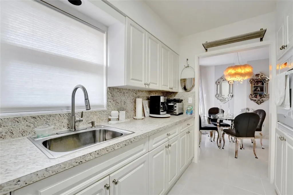 2732 NE 32 Street Fort Lauderdale FL 33306