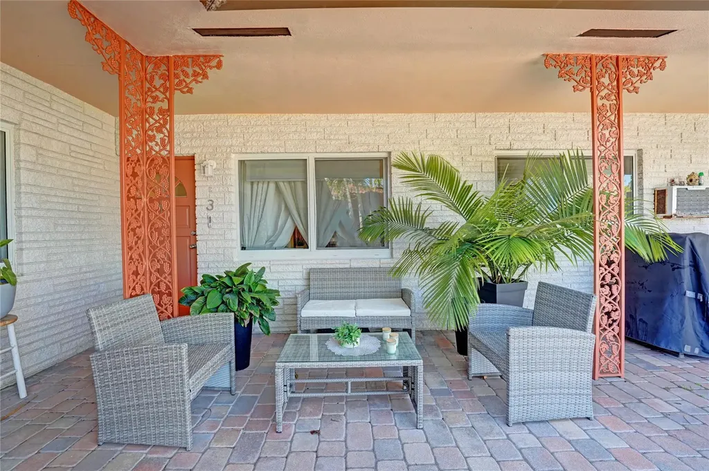2732 NE 32 Street Fort Lauderdale FL 33306