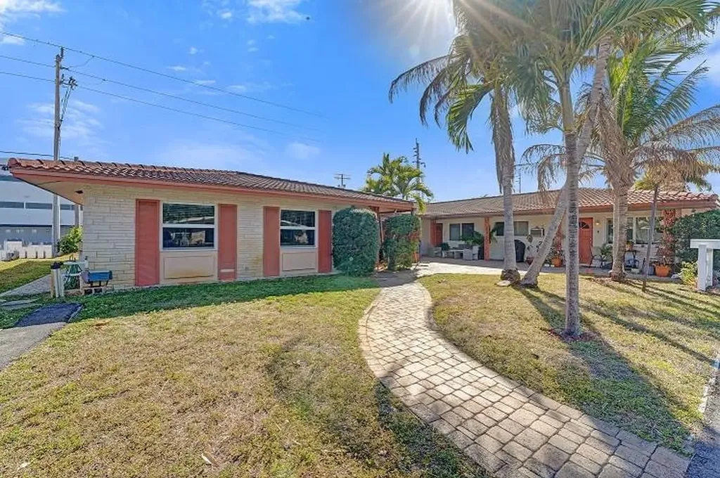 2732 NE 32 Street Fort Lauderdale FL 33306