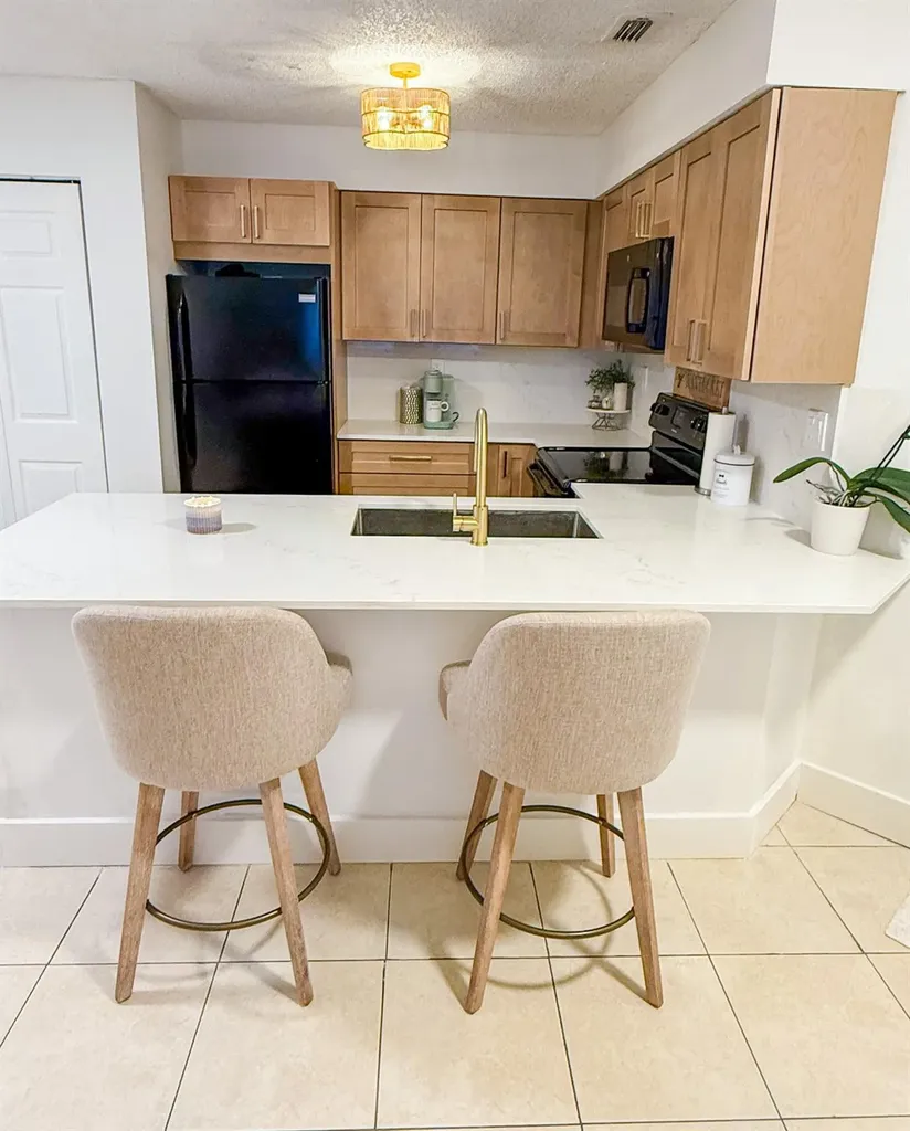 2445 SW 18th Terrace Fort Lauderdale FL 33315