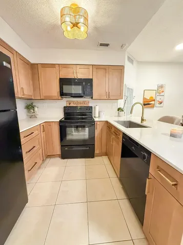 2445 SW 18th Terrace Fort Lauderdale FL 33315