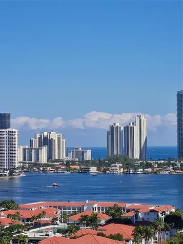 2851 NE 183 Aventura FL 33160