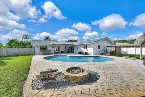 9921 NW 38th Street Coral Springs FL 33065