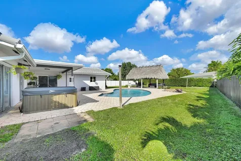 9921 NW 38th Street Coral Springs FL 33065