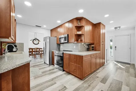 9921 NW 38th Street Coral Springs FL 33065