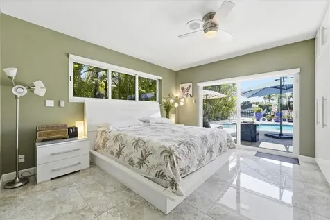 2830 NE 55th Street Fort Lauderdale FL 33308