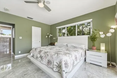 2830 NE 55th Street Fort Lauderdale FL 33308