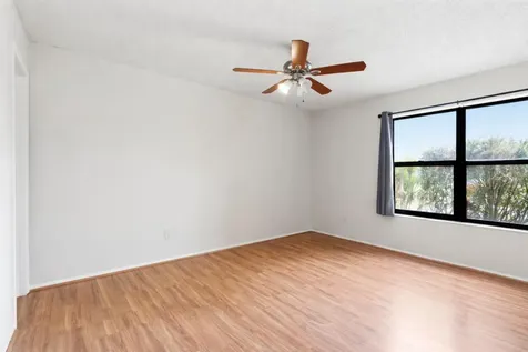 11841 NW 39th Place Sunrise FL 33323