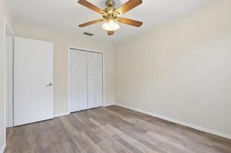 11841 NW 39th Place Sunrise FL 33323