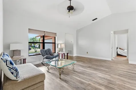 11841 NW 39th Place Sunrise FL 33323