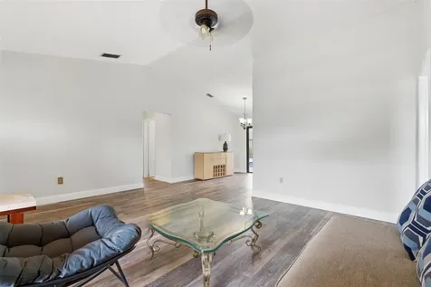 11841 NW 39th Place Sunrise FL 33323