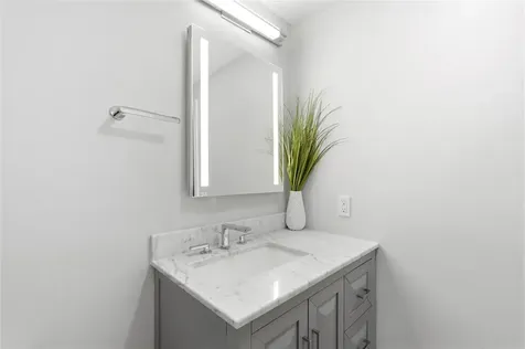 511 SE 5th Avenue Fort Lauderdale FL 33301
