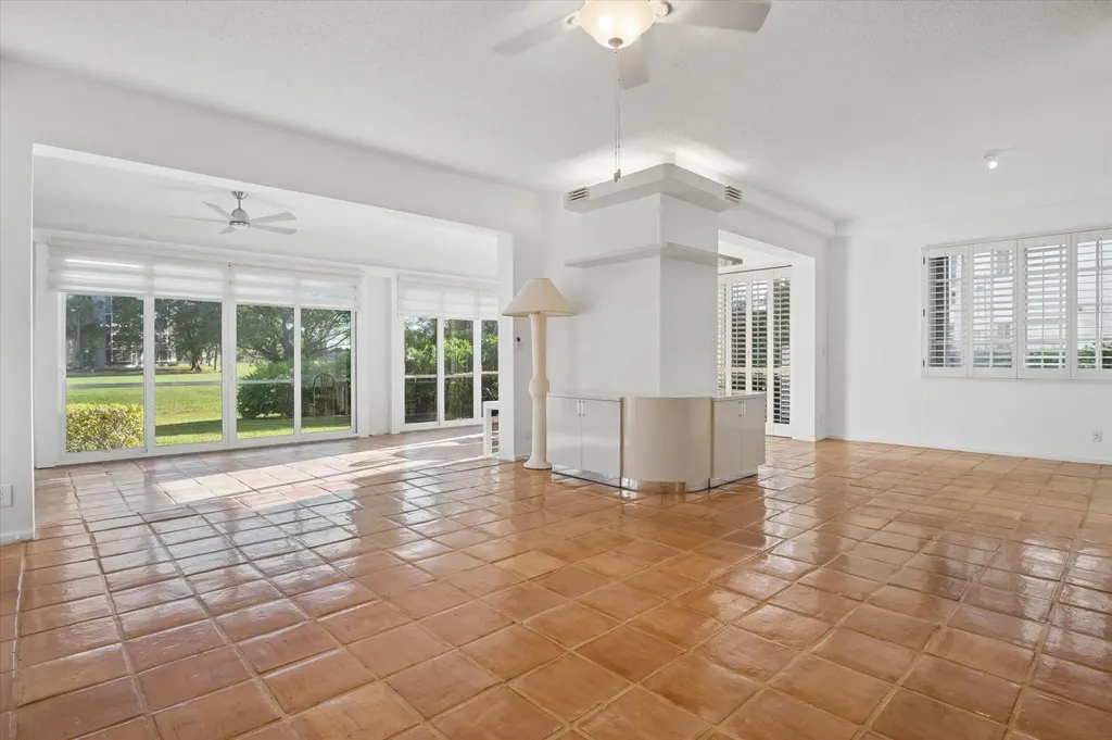 4110 W Palm Aire Drive Pompano Beach FL 33069