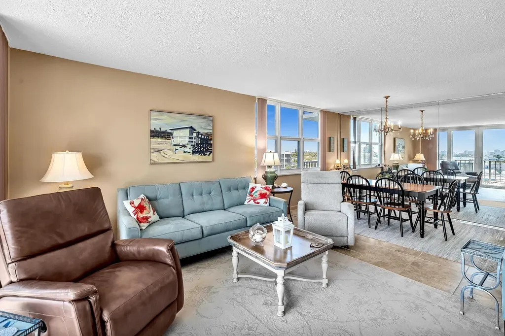 3233 NE 32nd Avenue Fort Lauderdale FL 33308