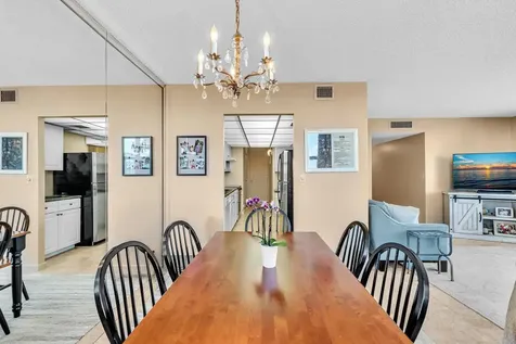 3233 NE 32nd Avenue Fort Lauderdale FL 33308
