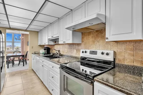 3233 NE 32nd Avenue Fort Lauderdale FL 33308