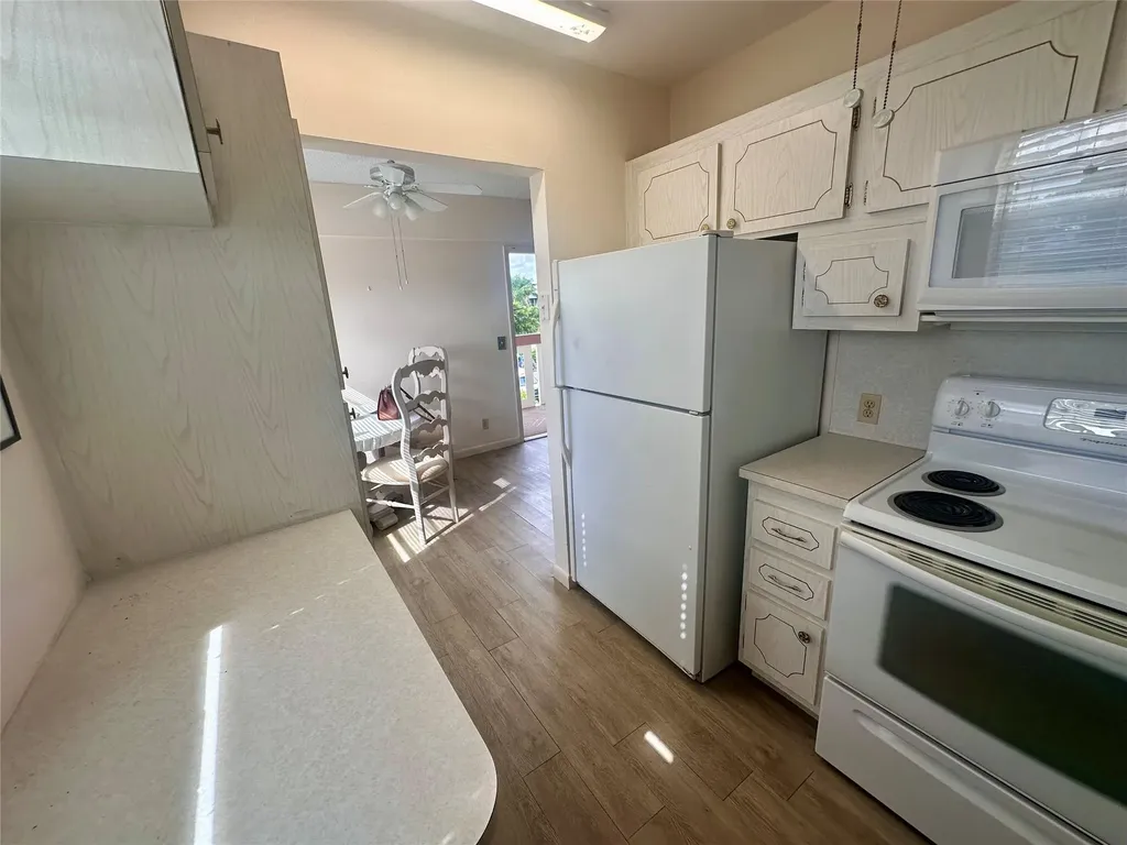 29 Preston A Boca Raton FL 33434
