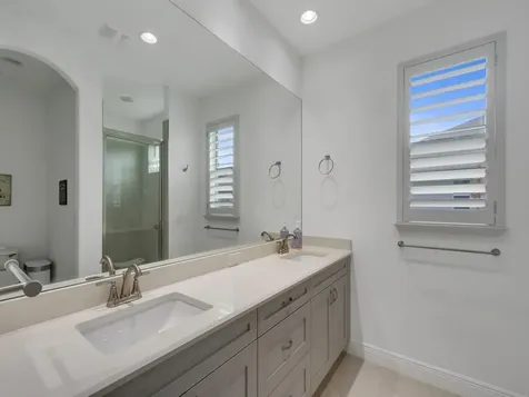 8330 Summer Lake Drive Vero Beach FL 32967