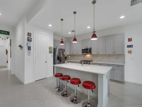 8330 Summer Lake Drive Vero Beach FL 32967