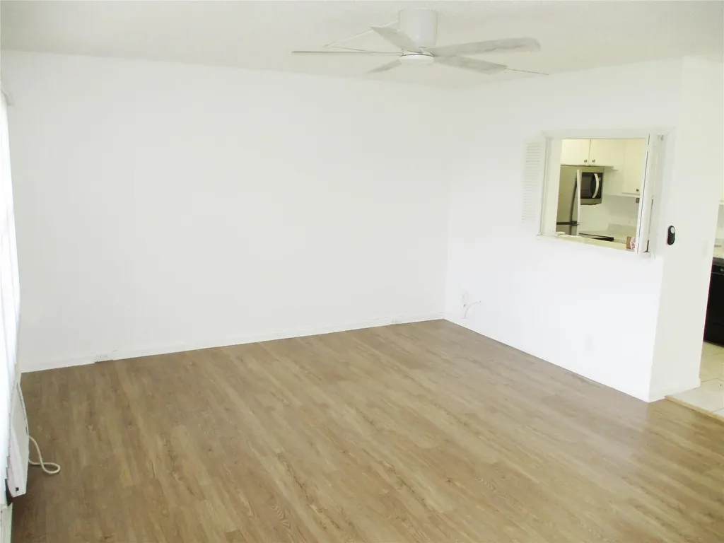 513 Mansfield M Boca Raton FL 33434