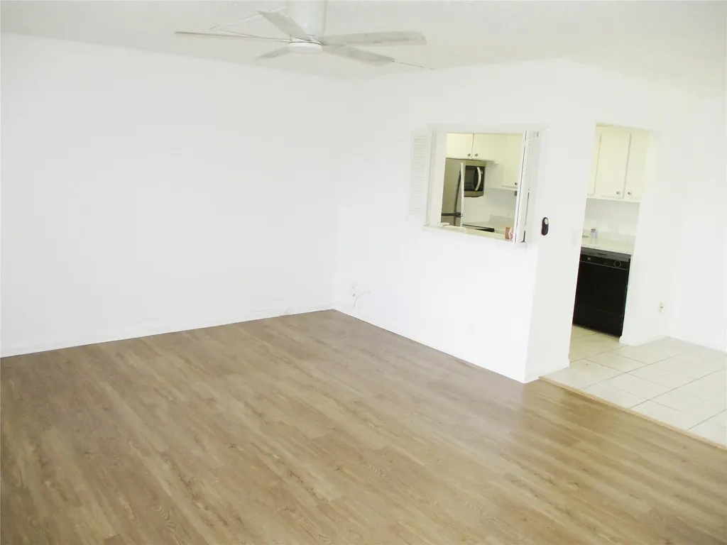513 Mansfield M Boca Raton FL 33434