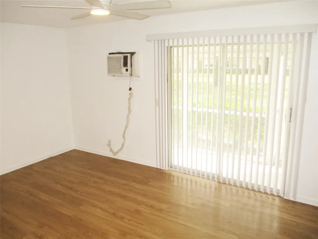513 Mansfield M Boca Raton FL 33434