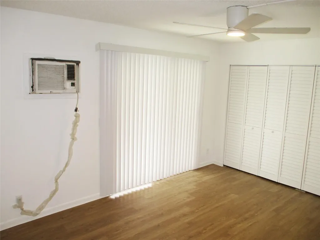 513 Mansfield M Boca Raton FL 33434