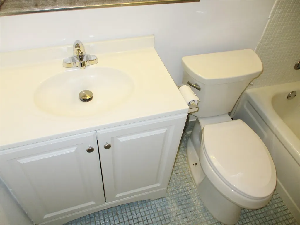 513 Mansfield M Boca Raton FL 33434