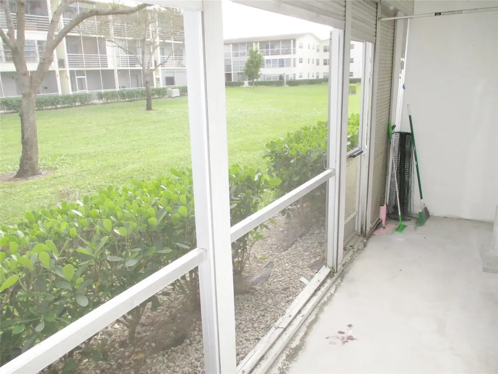 513 Mansfield M Boca Raton FL 33434