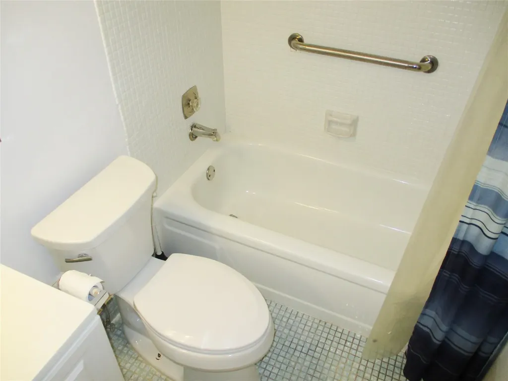 513 Mansfield M Boca Raton FL 33434