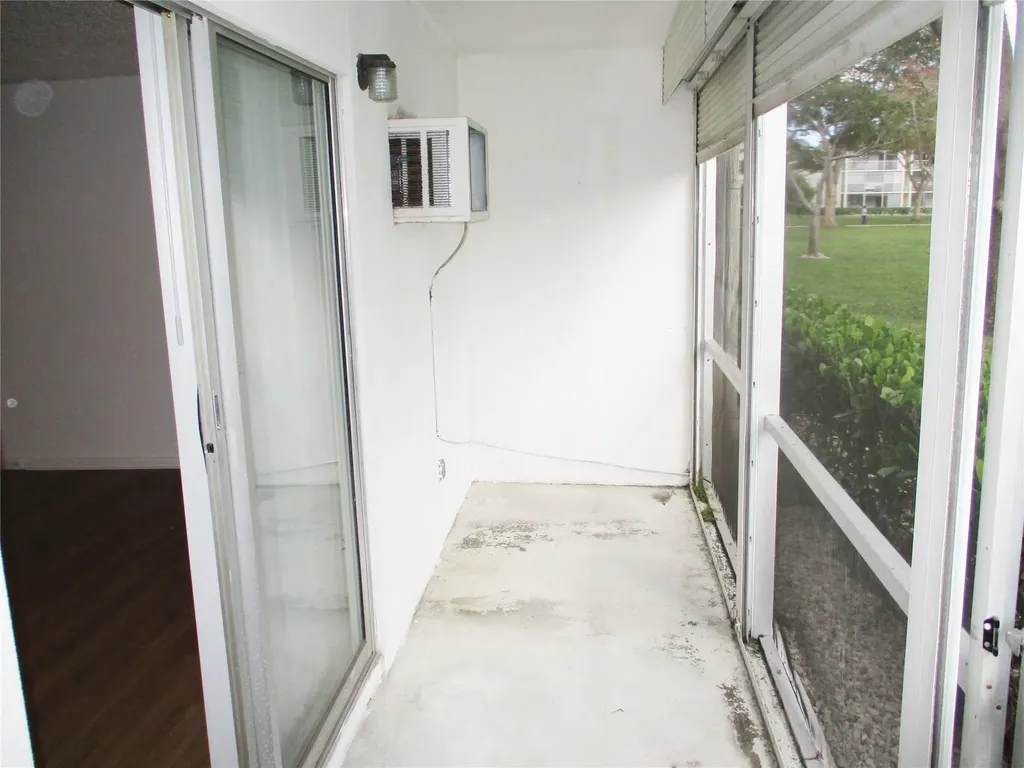 513 Mansfield M Boca Raton FL 33434