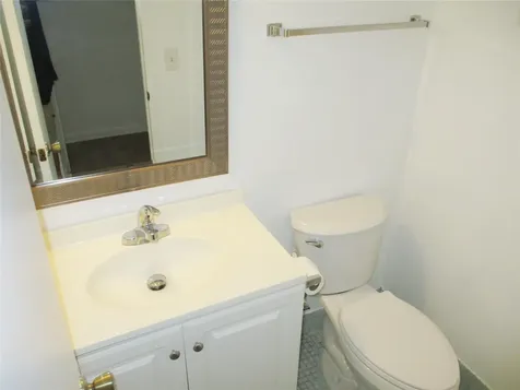 513 Mansfield M Boca Raton FL 33434