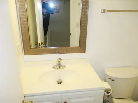 513 Mansfield M Boca Raton FL 33434