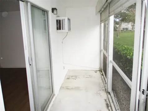 513 Mansfield M Boca Raton FL 33434