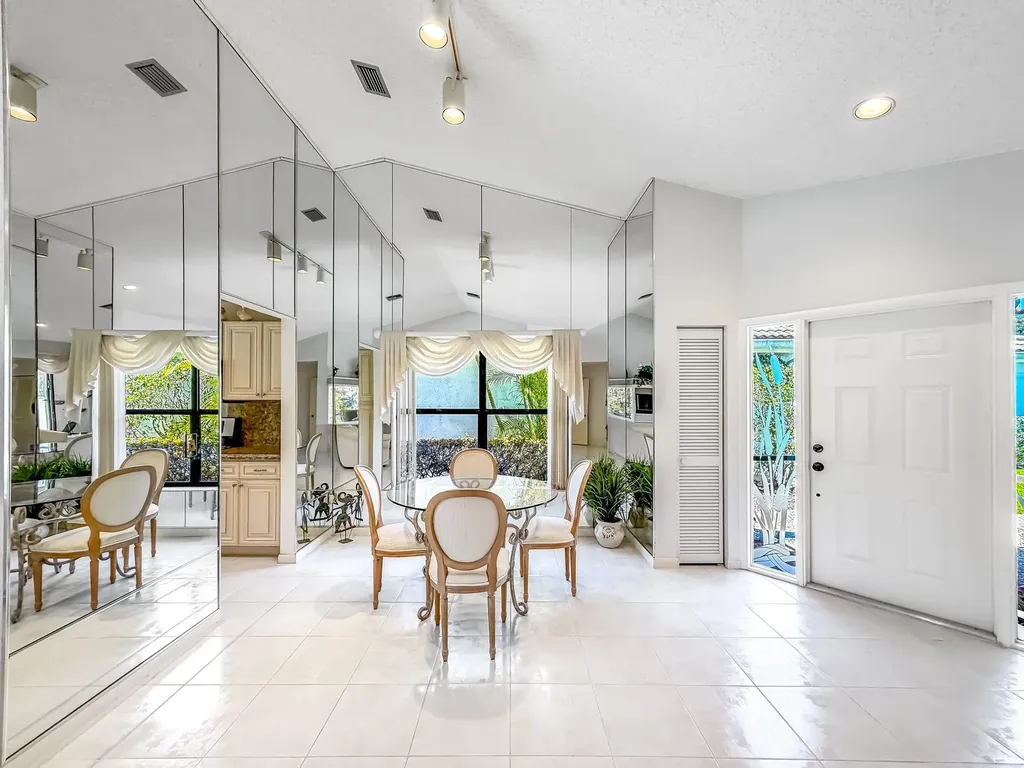 11105 Highland Circle Boca Raton FL 33428