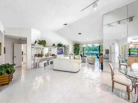 11105 Highland Circle Boca Raton FL 33428