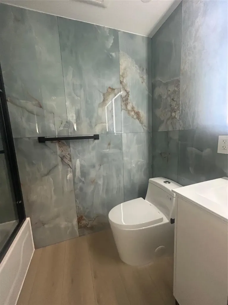 101 SE 6 Avenue Pompano Beach FL 33063