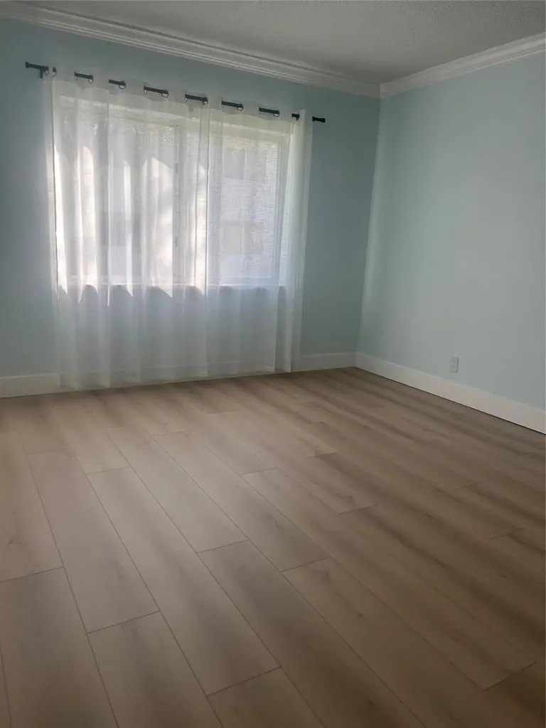 101 SE 6 Avenue Pompano Beach FL 33063