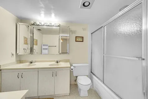 2403 Antigua Circle Coconut Creek FL 33066