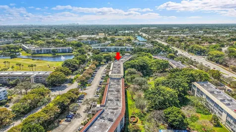 2403 Antigua Circle Coconut Creek FL 33066
