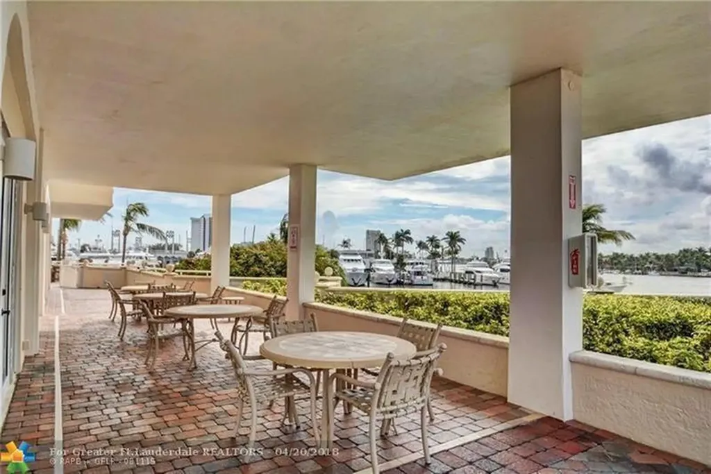 1 Las Olas Circle Fort Lauderdale FL 33316