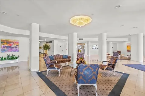 1 Las Olas Circle Fort Lauderdale FL 33316